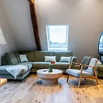 Mit Sauna „eschblick“