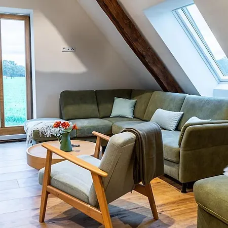 Apartment Mit Sauna „eschblick“ *