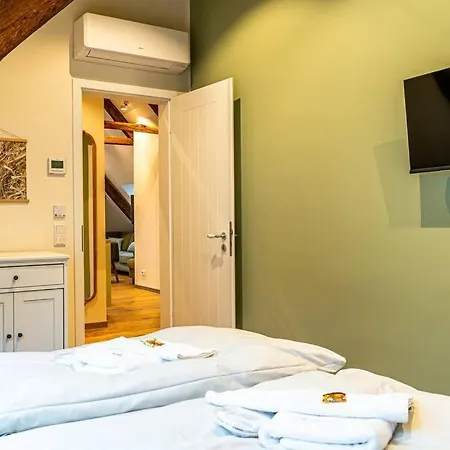 Mit Sauna „eschblick“ *